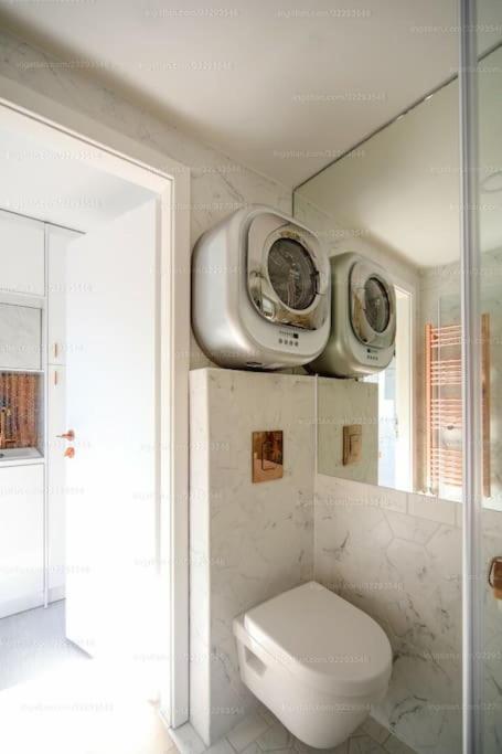 Dsw47 Small-in By Nw Apartment *